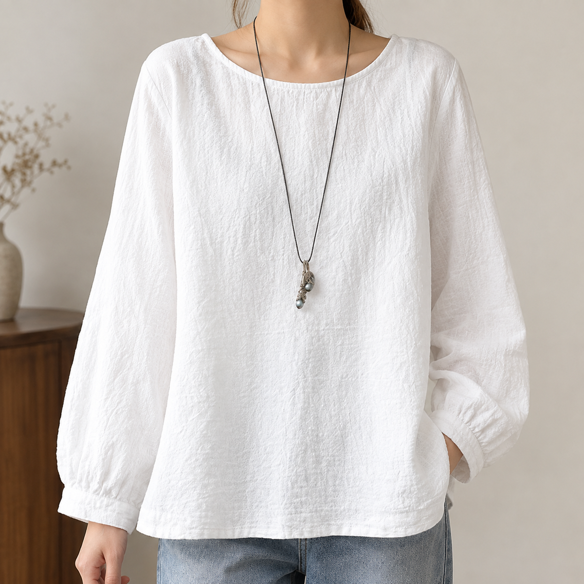 Alvina Round Neck Top - White