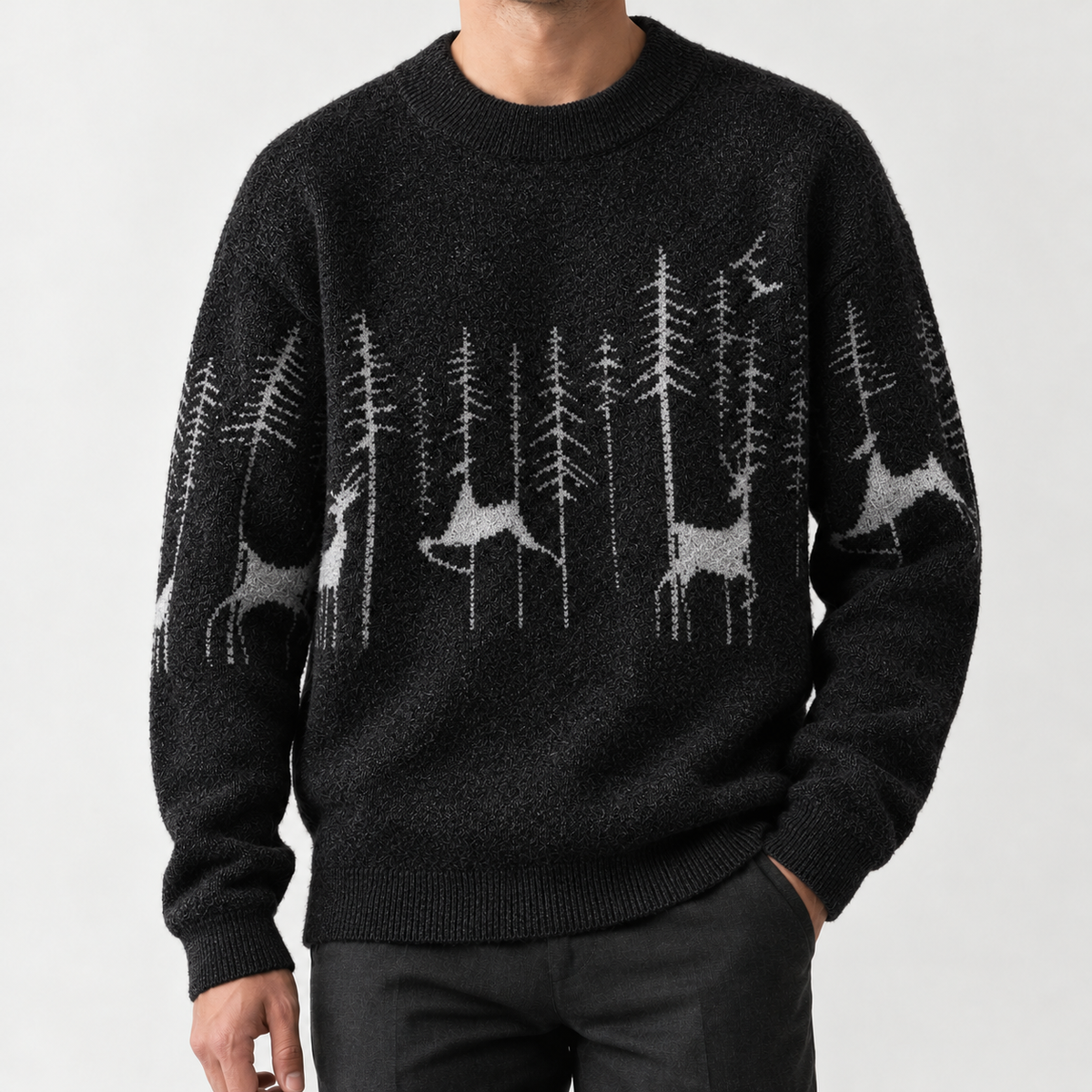 Hreinn Deer Motif Sweater - Black