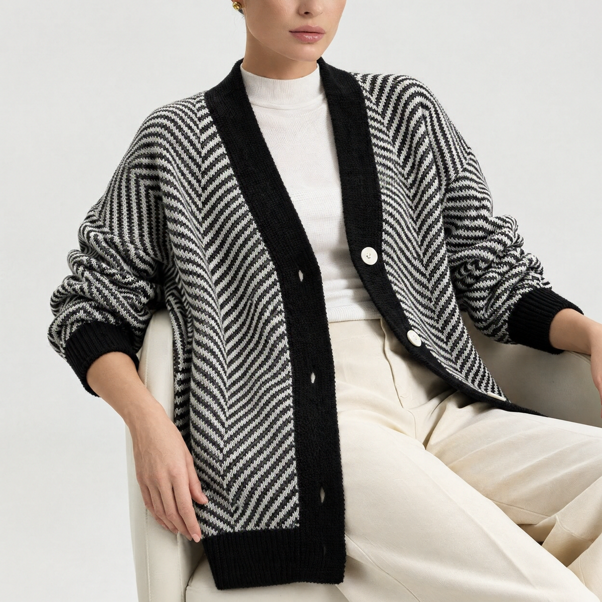 Karolin Herringbone Cardigan - Black