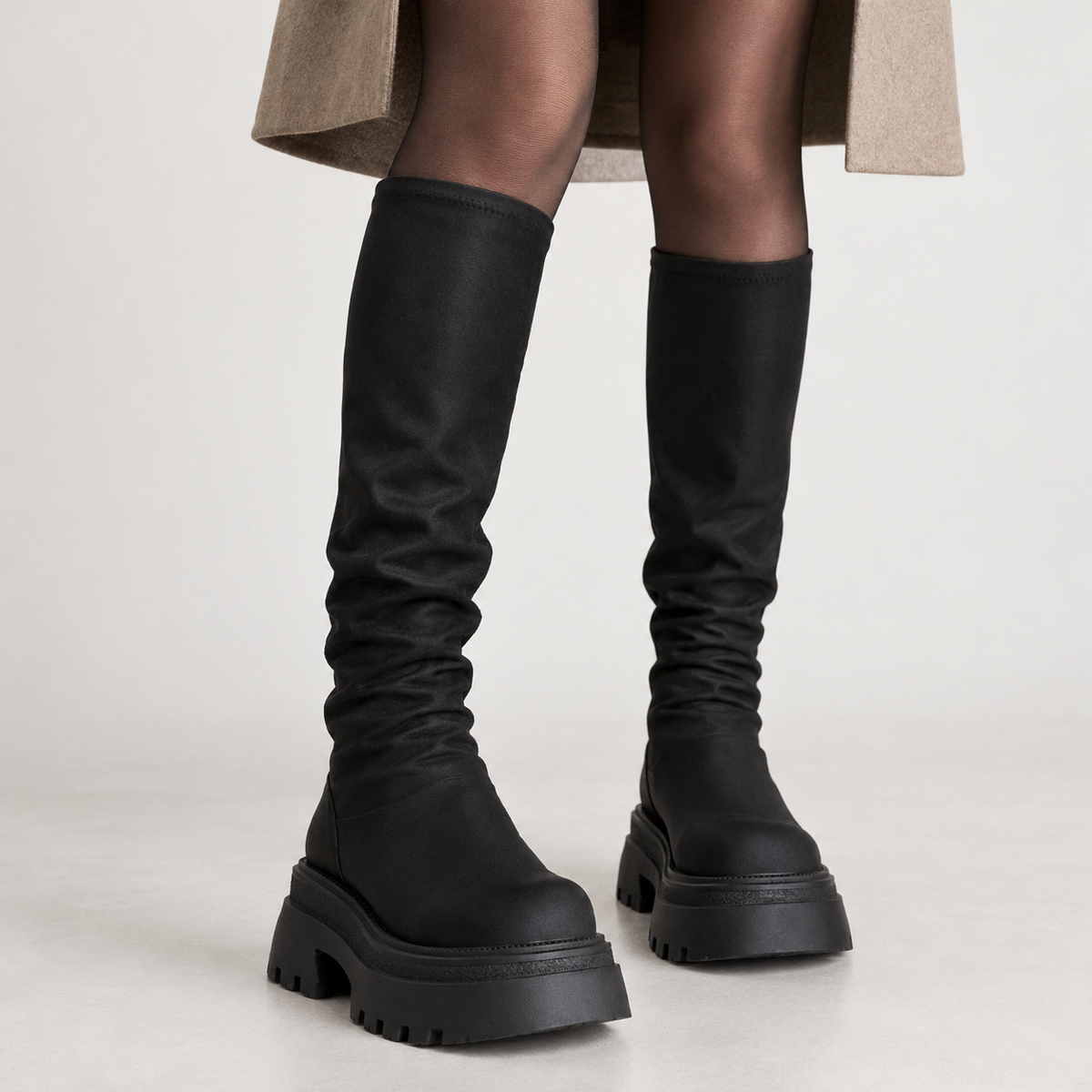 Eira Platform Boots - Black