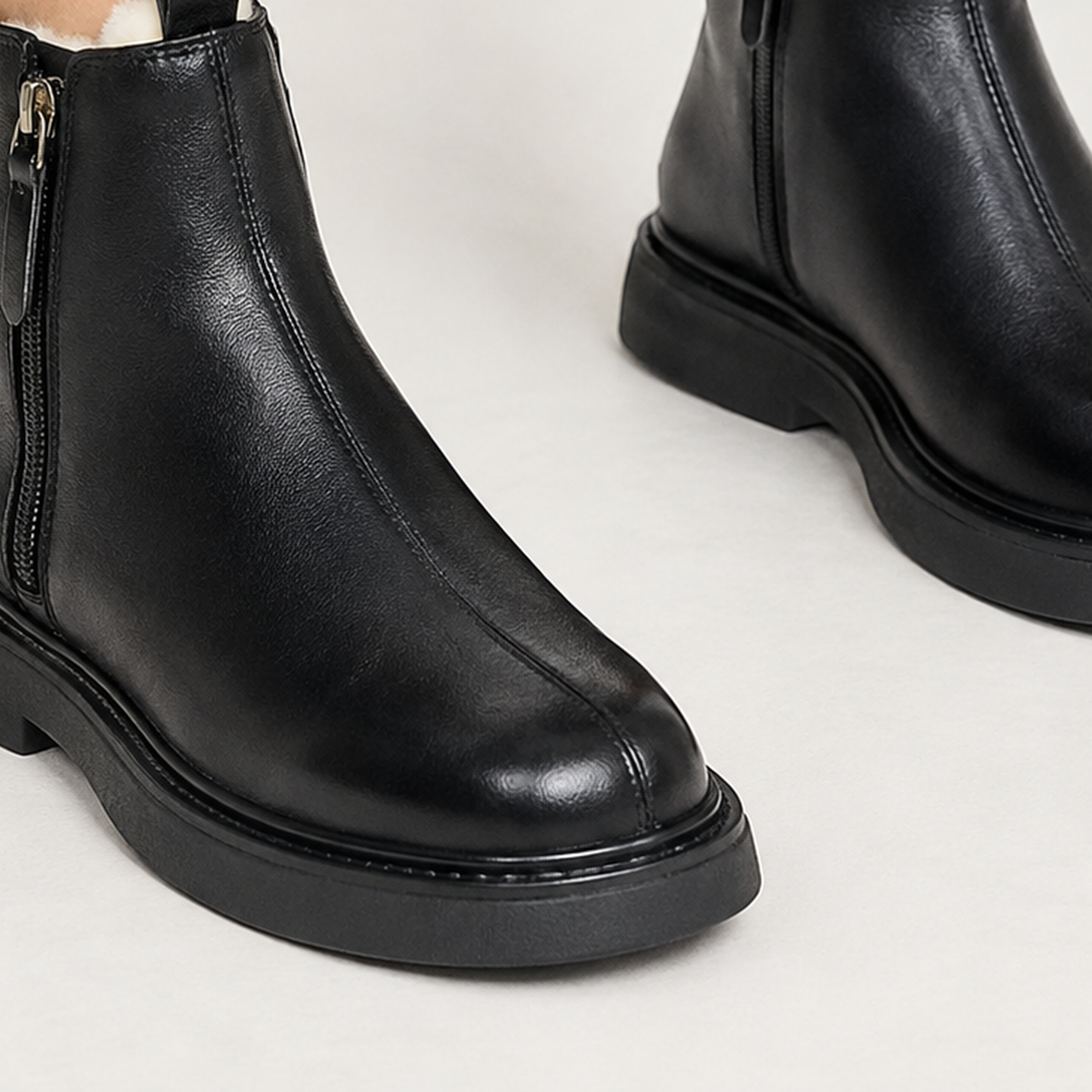Alva Fleece Lined Boots - Lead Product Detail