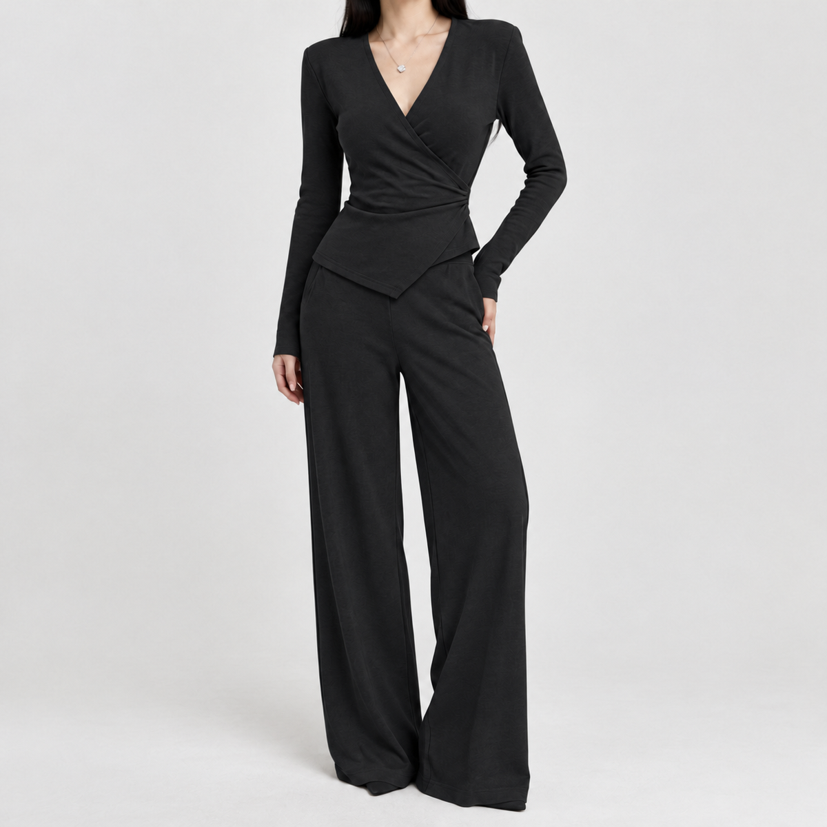 Patricia Wrap Set - Black