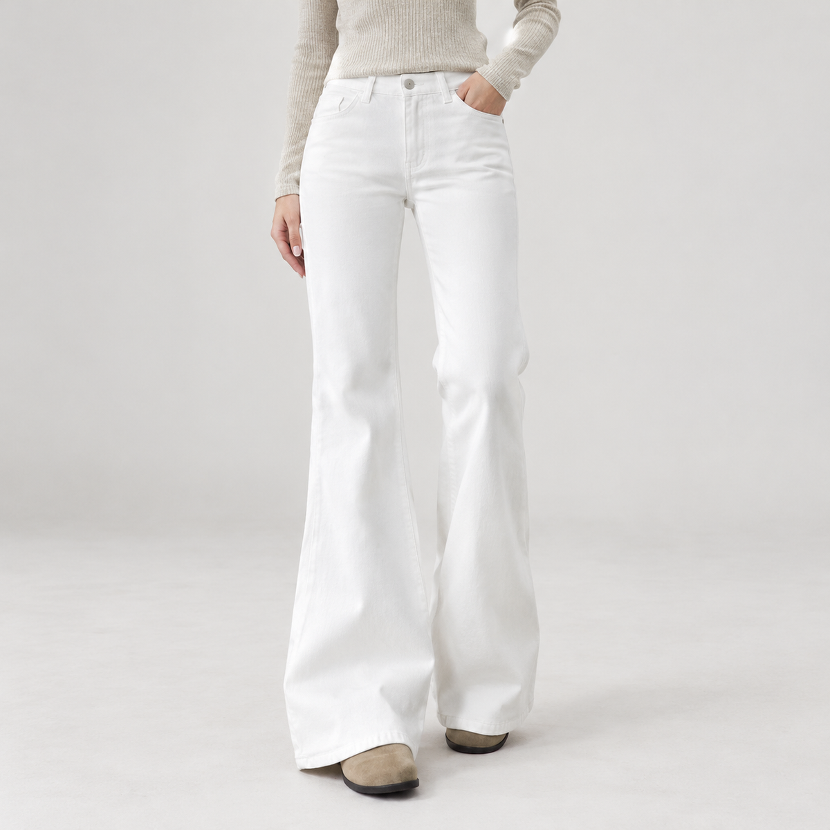 Michella Flared Pants - White