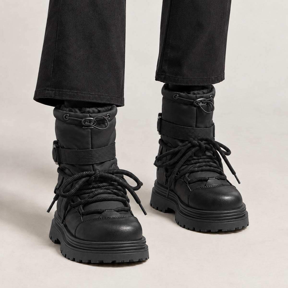 Adeline Platform Snow Boots - Black