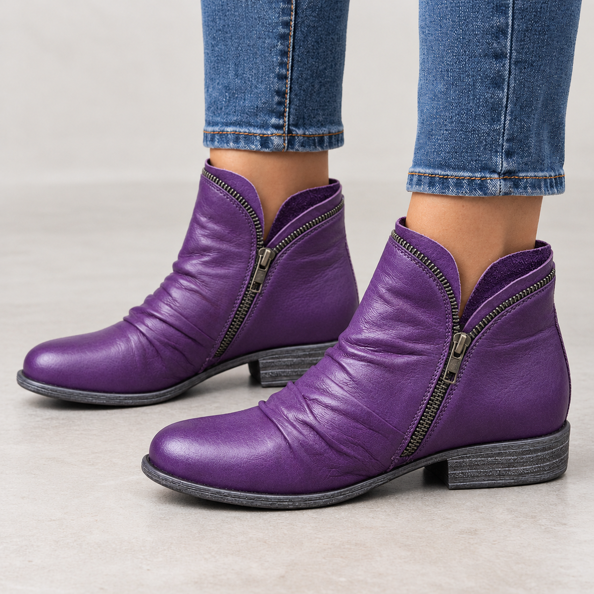 Aglae Side Zip Boots - Purple