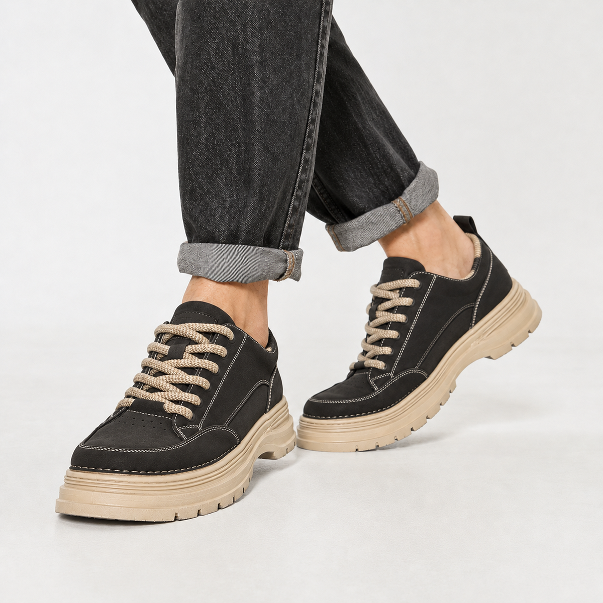 Haakon Chunky Lace Up Sneakers - Black