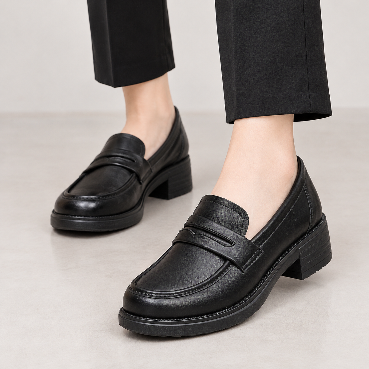 Heidrun Block Heel Loafers - Black