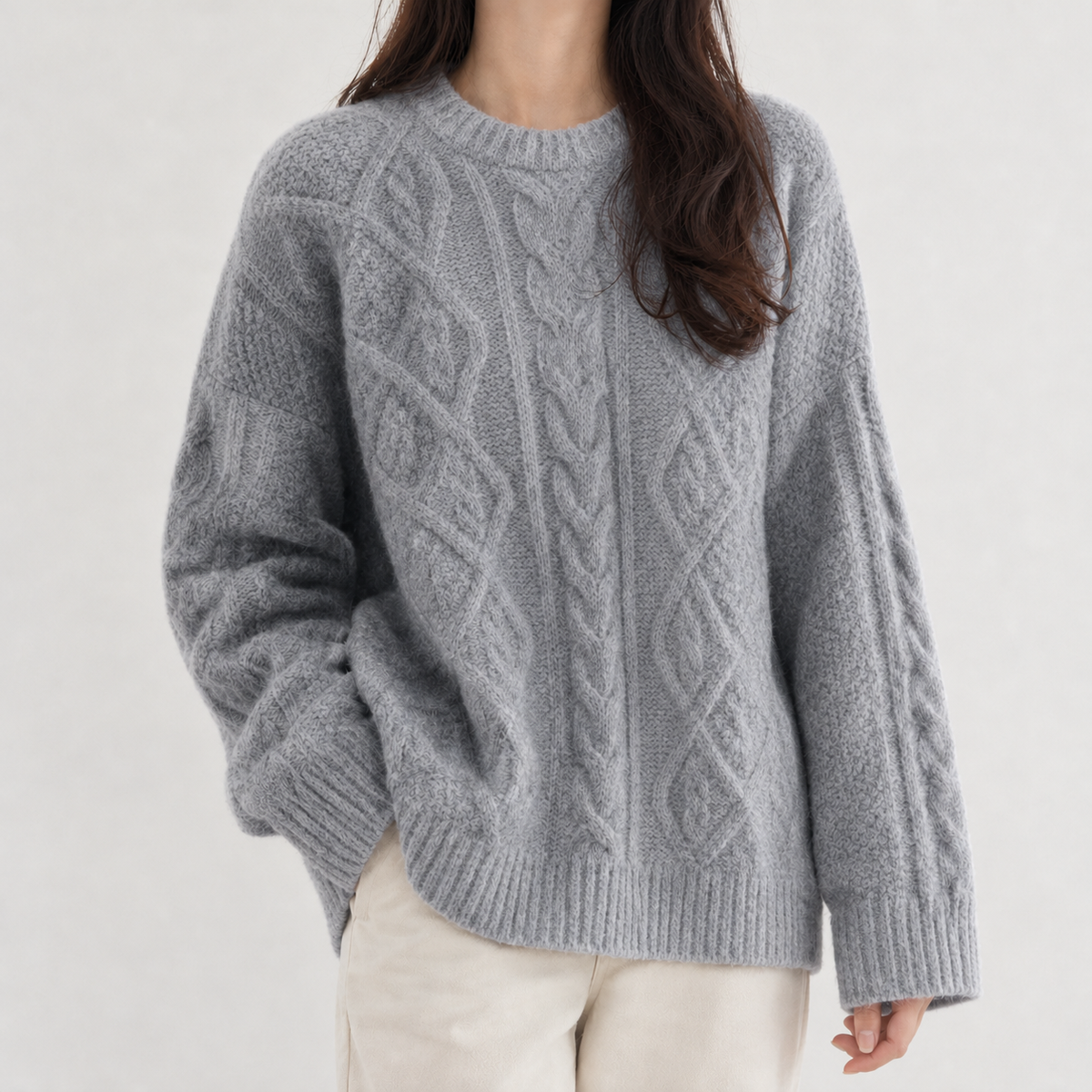 Madeleine Cable Knit Sweater - Gray