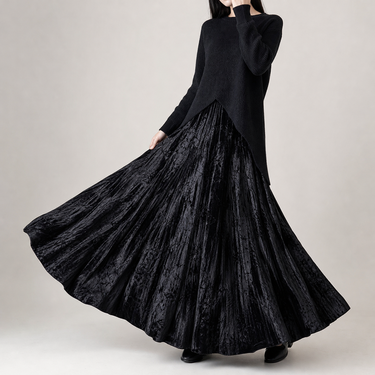 Vicenta Velvet Maxi Skirt - Black