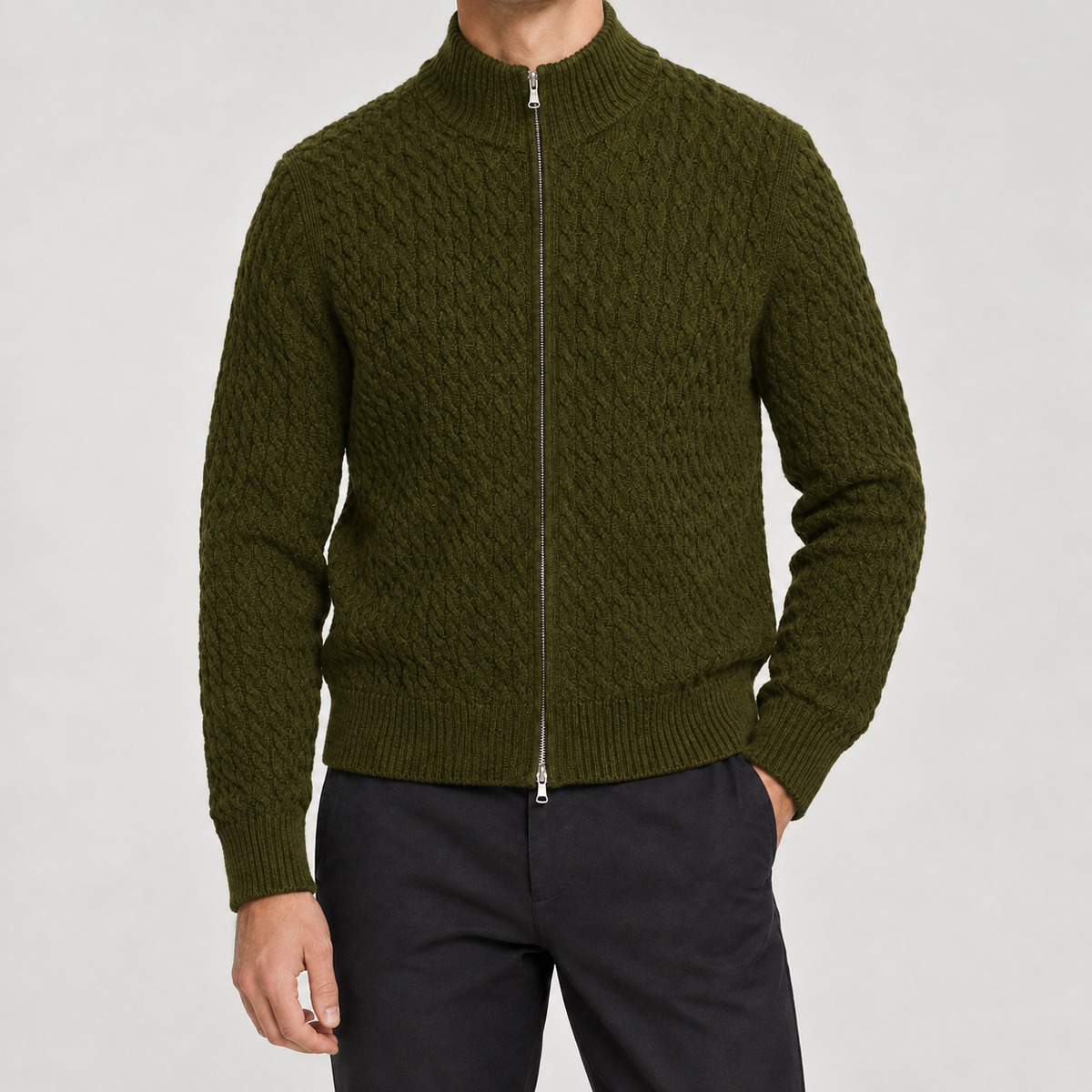 Arnt Cable Knit Sweater - Green