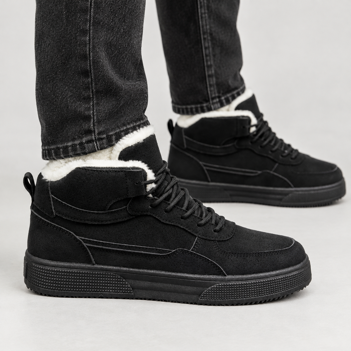 Faustin Plush Lined Sneakers - Black