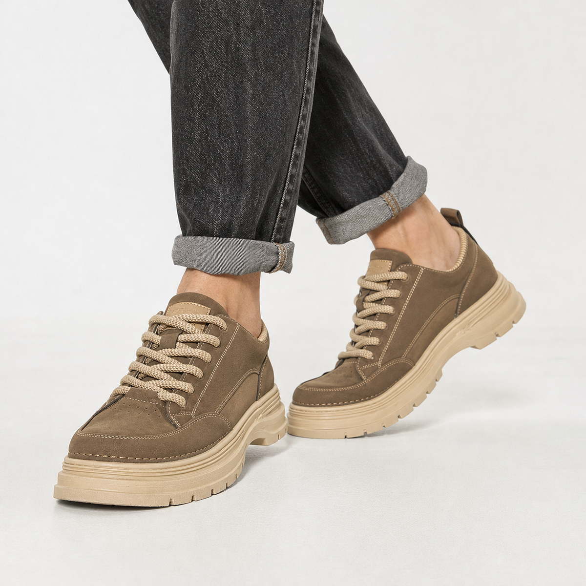 Haakon Chunky Lace Up Sneakers - Khaki