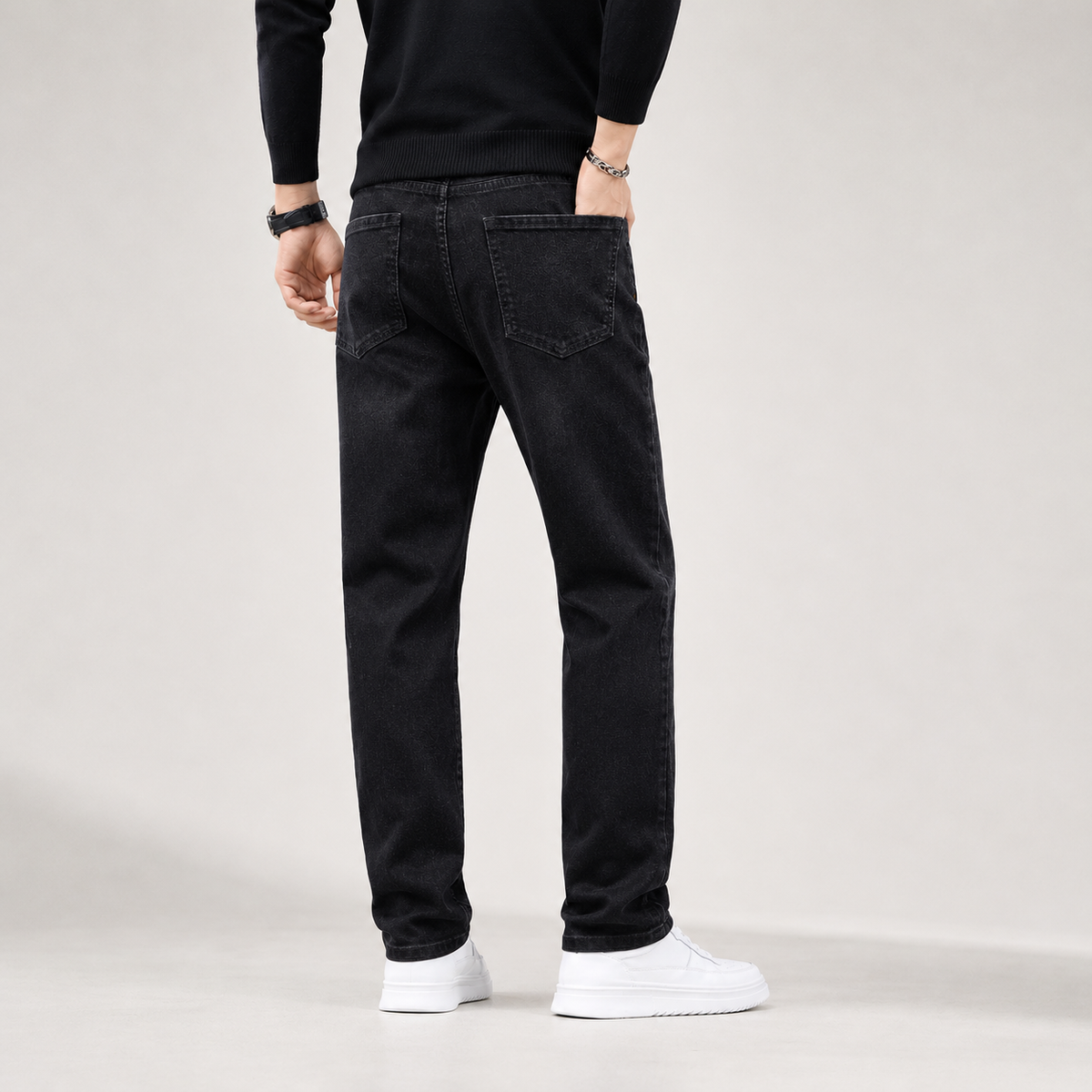 Guenter Straight Leg Jeans - Black