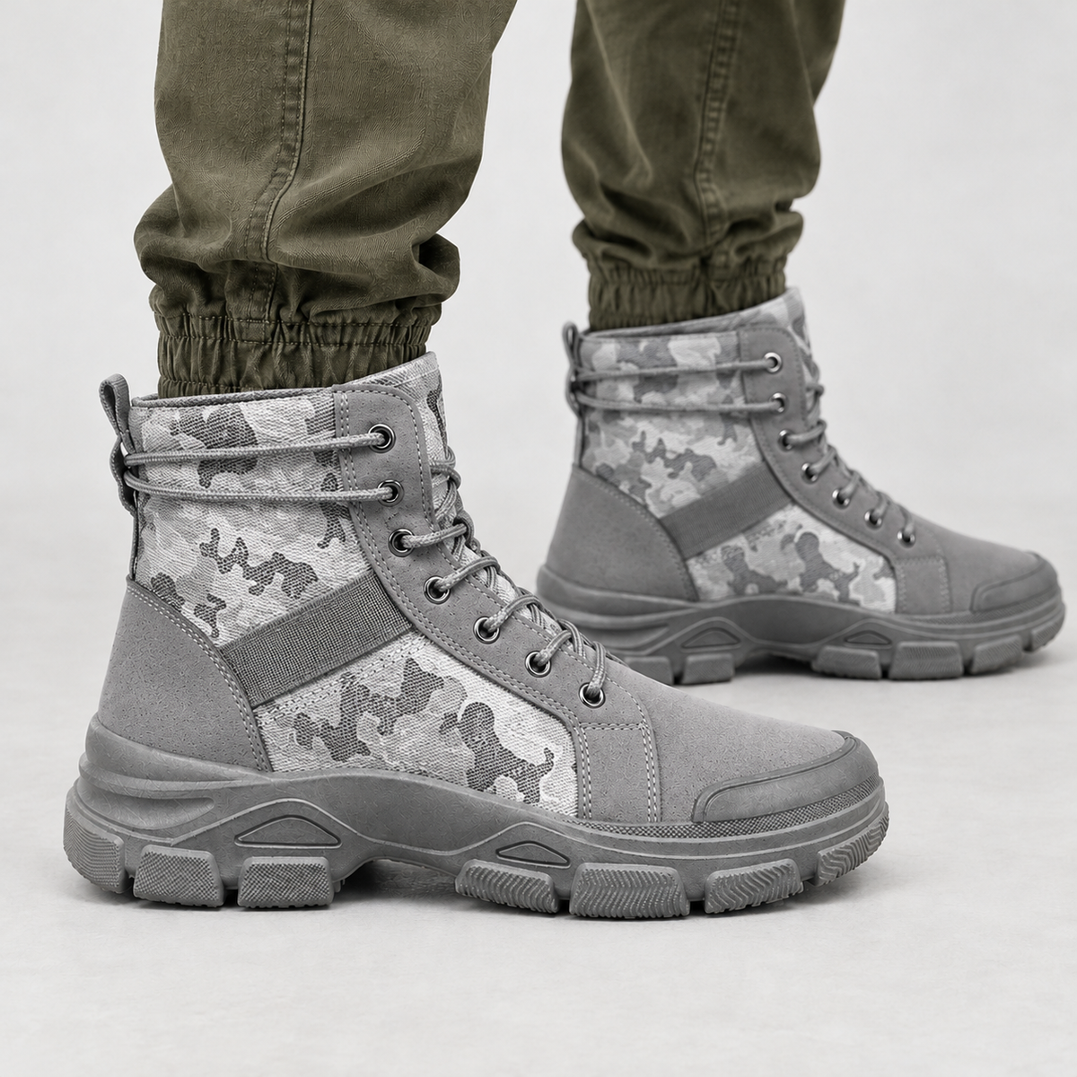 Benedetto Camouflage Boots - Gray