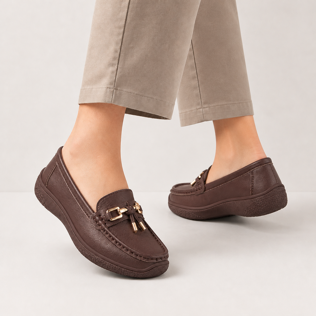 Gudny Clasp Loafers - Brown