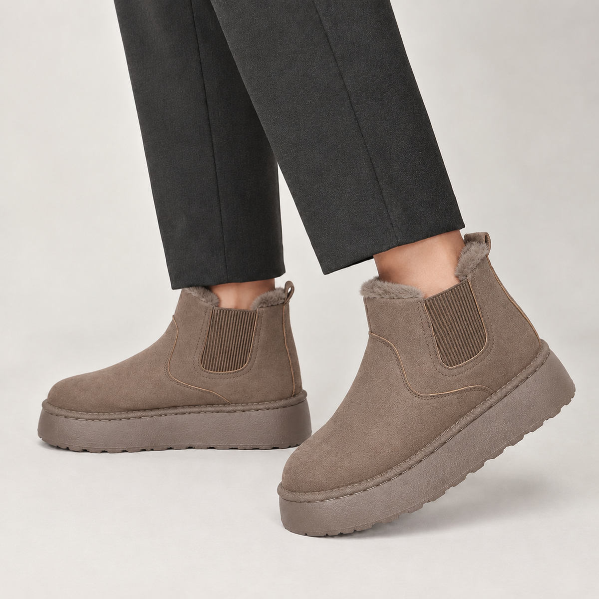 Aage Fleece Chelsea Boots - Bean Paste