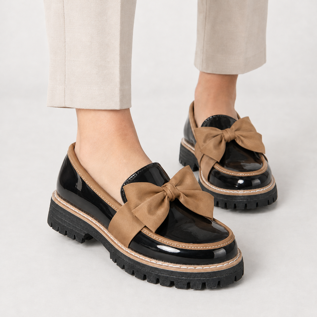 Cristina Bow Loafers - Khaki
