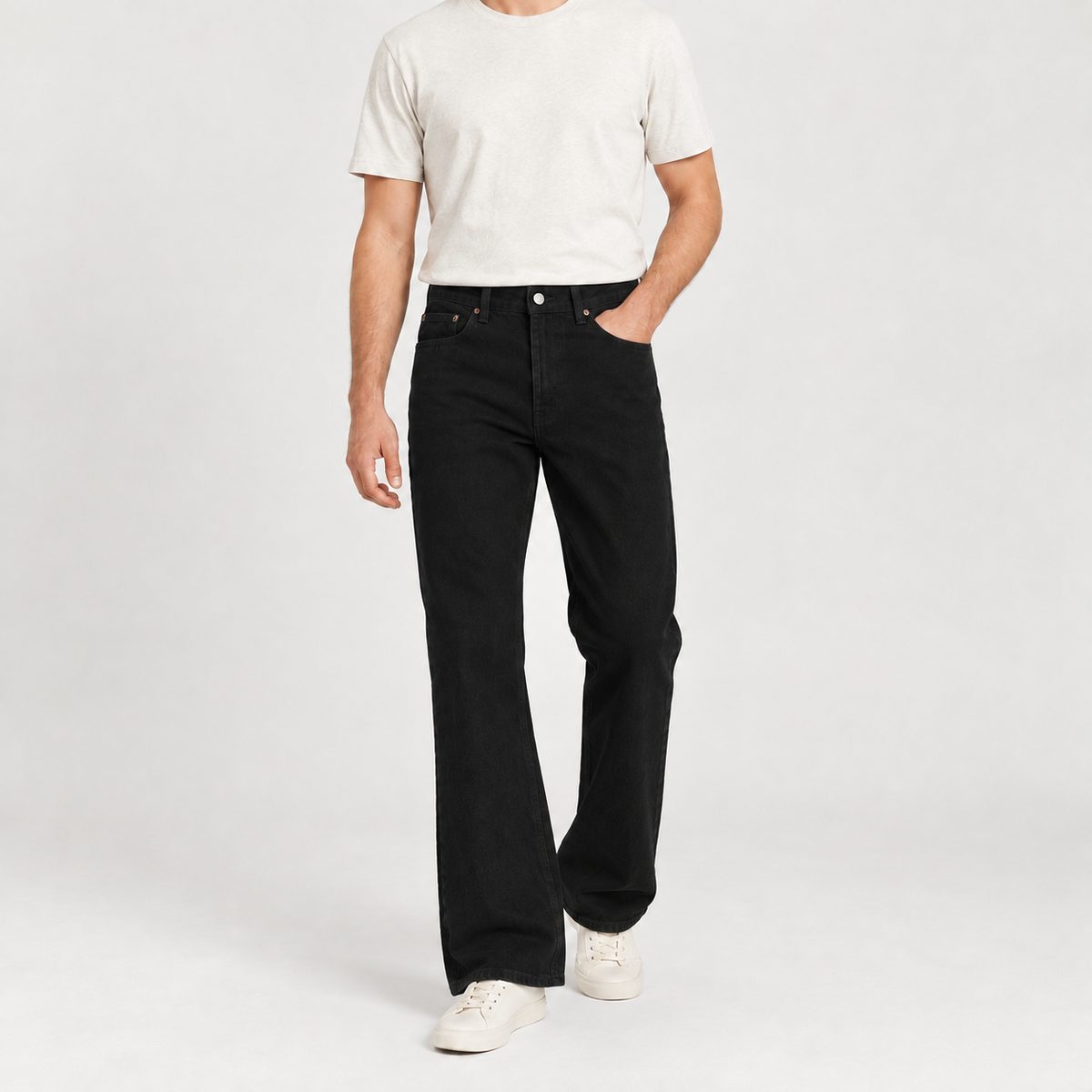 Vito Flared Jeans - Pure Black